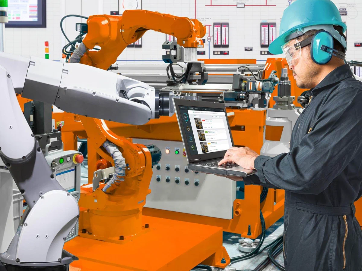 Predictive maintenance - from data acquisition and forecasting to smooth operation
